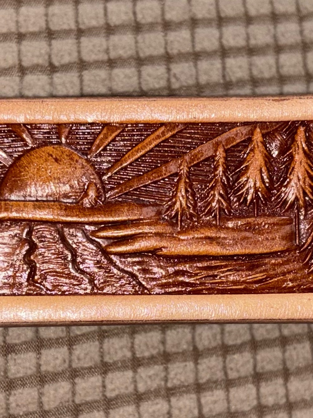 Boy Scout Tooled Brown Leather Belt with logo Buckle and designs marked size 50 - Picture 7 of 10